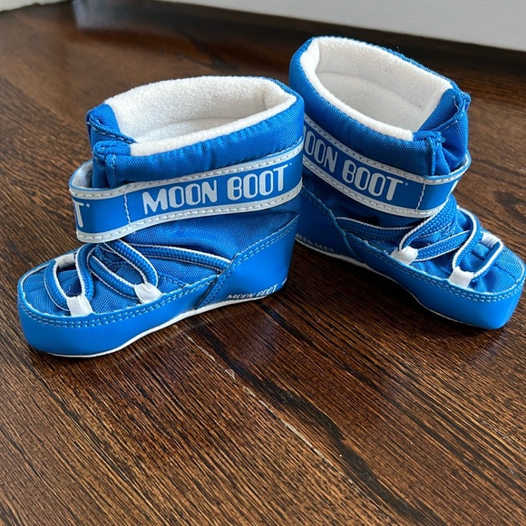 Baby Moonboots - Picture 1 of 5